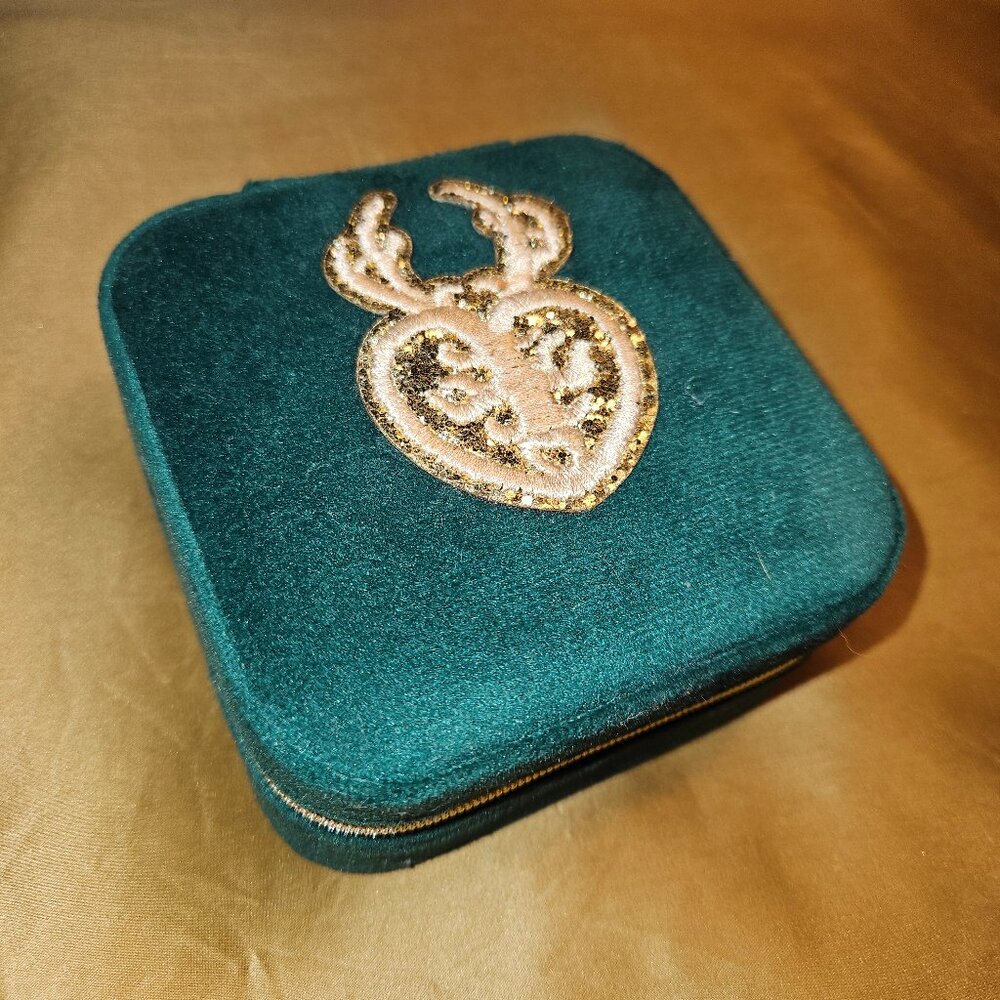 Fireheart Jewelry Box (Royal Coven - Licensed)